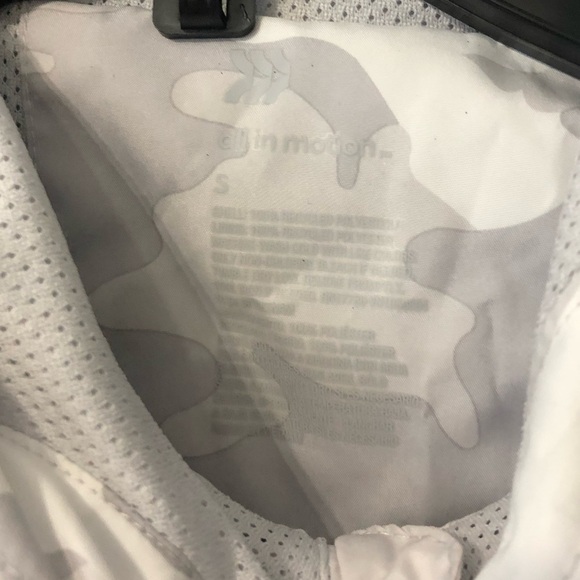 All in Motion Kids‎ White Camp Hooded Jacket Size Small - Picture 4 of 6